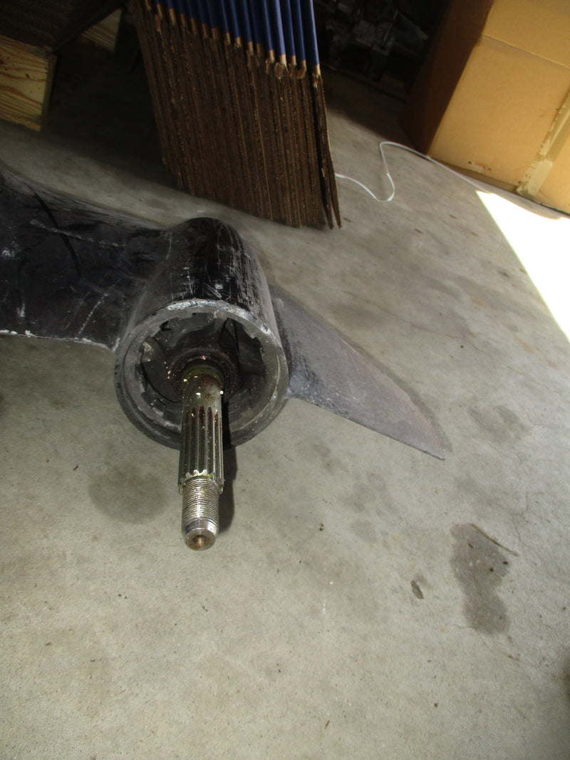 Mercury 150hp 2 stroke outboard 20" lower unit PARTS ONLY