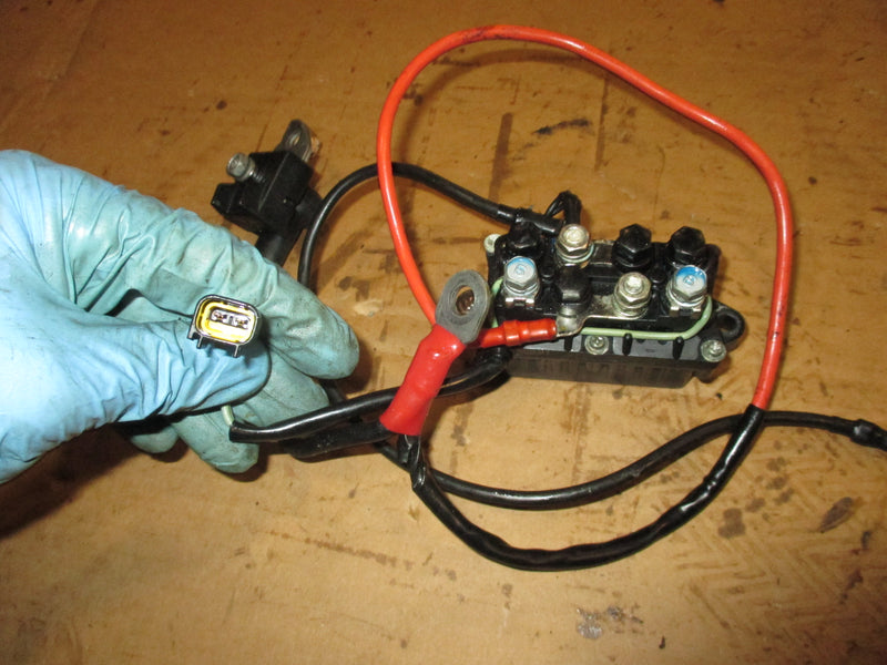 Yamaha 225hp 4 stroke outboard tilt trim relay (69J-81950-11)