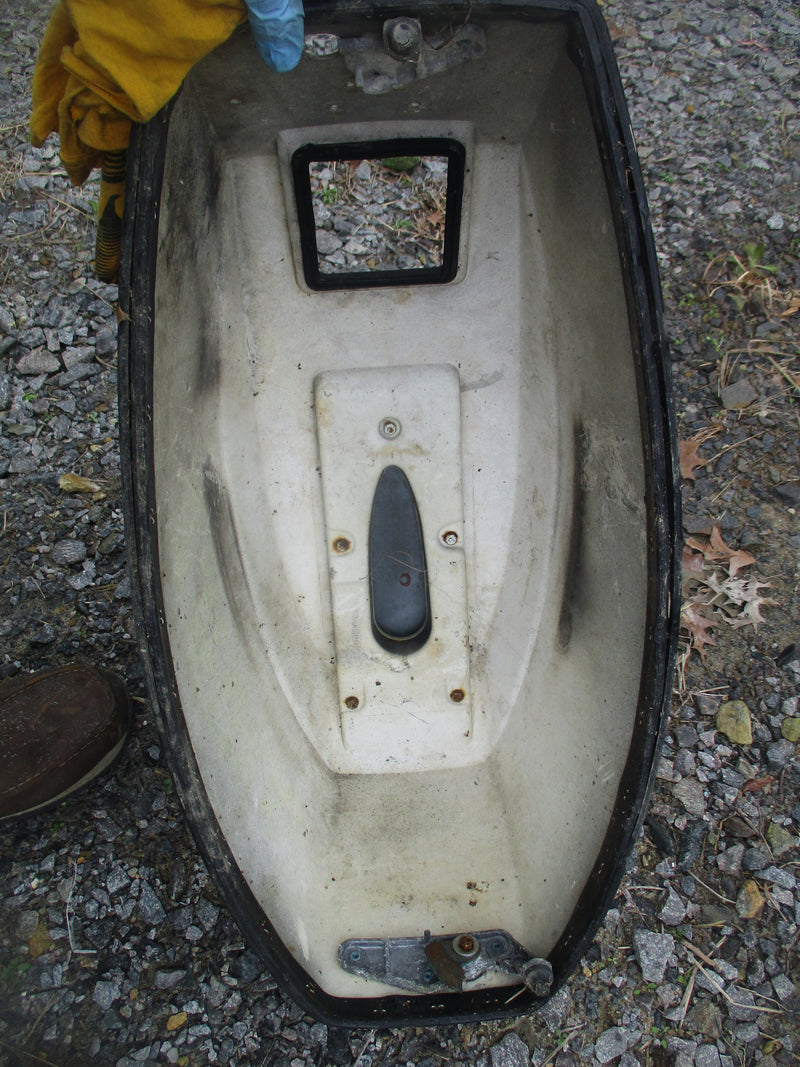 Mariner 55hp 2 stroke outboard top cowling