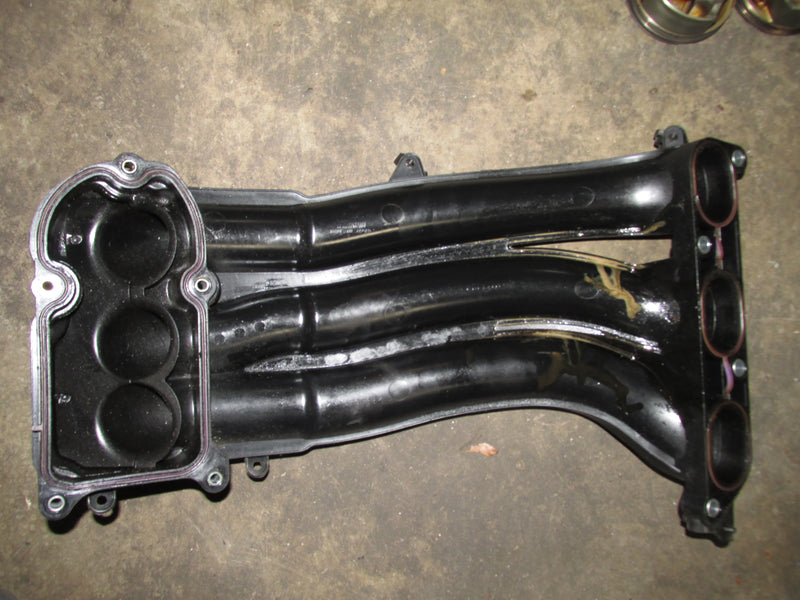Yamaha 250hp VMAX SHO 4 Stroke Outboard Intake Manifold (6CB-13641-00-00)