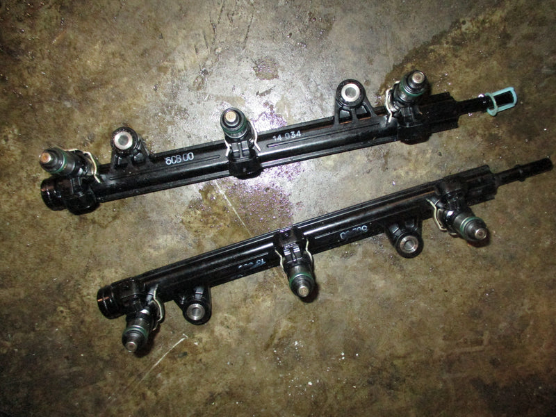 Yamaha 4.2L 300hp 4 stroke outboard fuel rail
