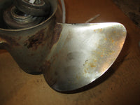 Load image into Gallery viewer, Yamaha 130hp 2 stroke outboard stainless steel prop 13 x 21-K
