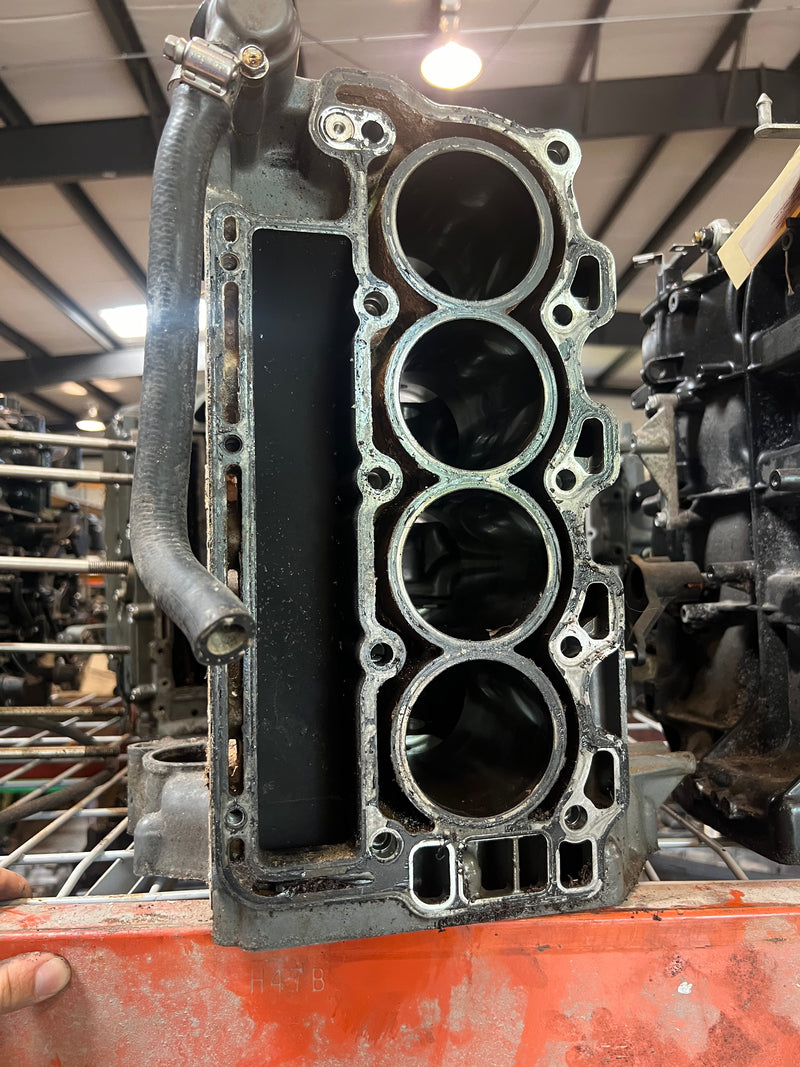 Honda BF90A 90hp 4 stroke outboard crankcase block