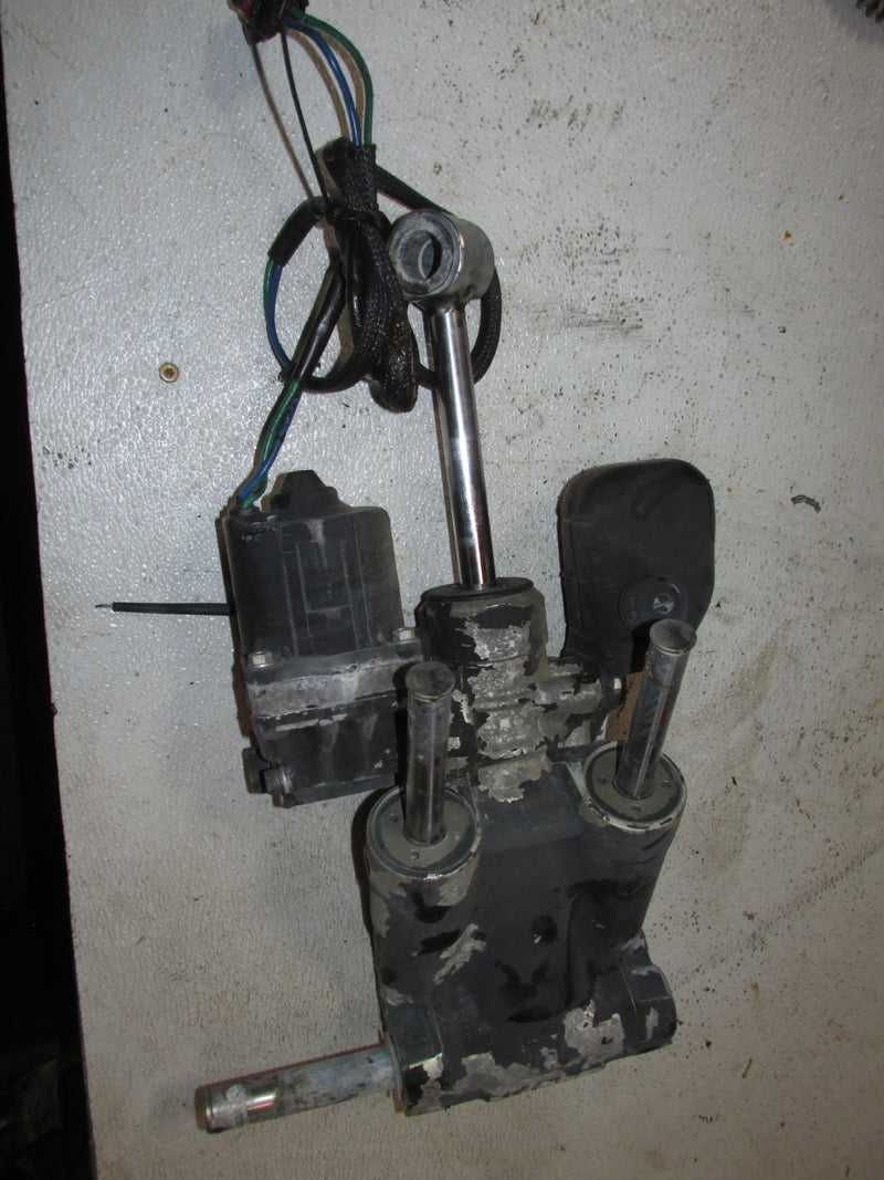 Johnson 90hp 60 Degree 2 Stroke Outboard Tilt Trim Unit (435260)