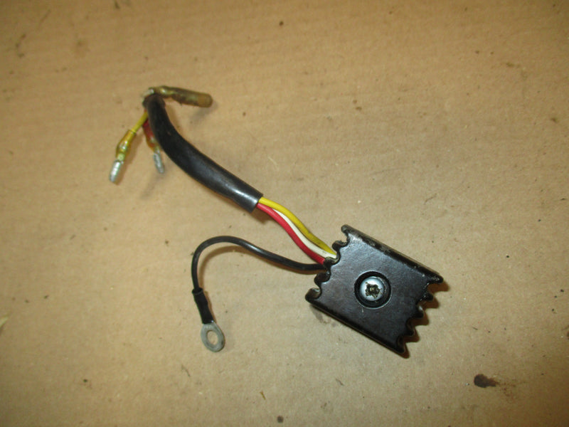 Suzuki DT40 outboard rectifier regulator (32800-95D01)
