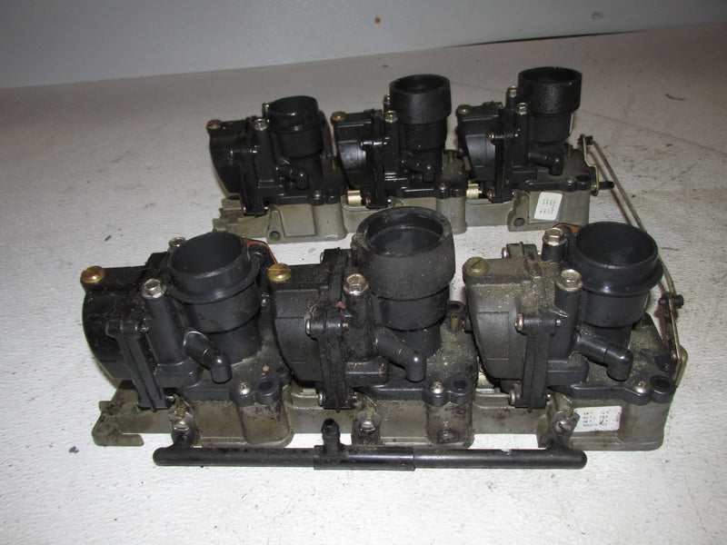 Johnson 150hp 60 Degree 2 Stroke Outboard Carburetor Set (5005556/557)