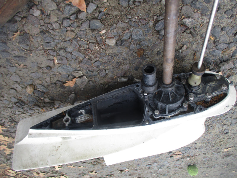 Johnson Evinrude 150hp 2 stroke outboard 25" magnum lower unit