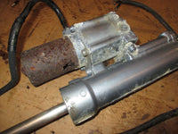 Load image into Gallery viewer, Yamaha 40hp precision blend outboard tilt trim unit 6H5-43840-04-EK
