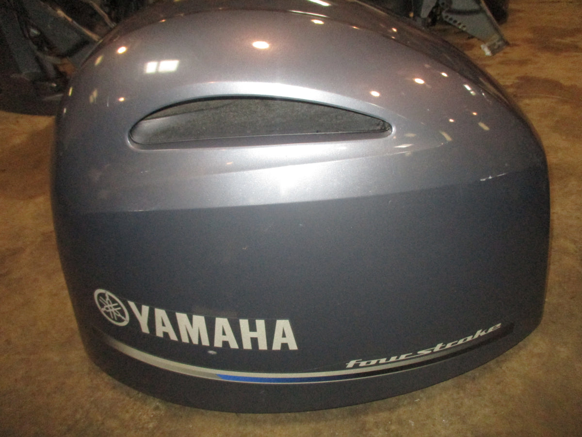 Yamaha 200hp 4 cyl 4 stroke outboard Top Cowling