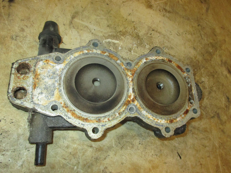 Johnson 40hp 2 stroke outboard cylinder head (339540)