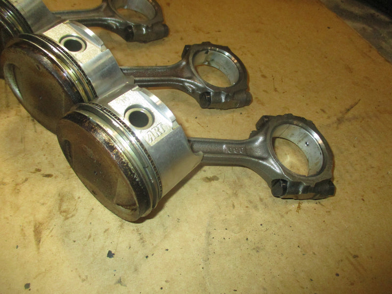Suzuki DF60 4 stroke outboard piston and rod set of 3 (1211-99E01)