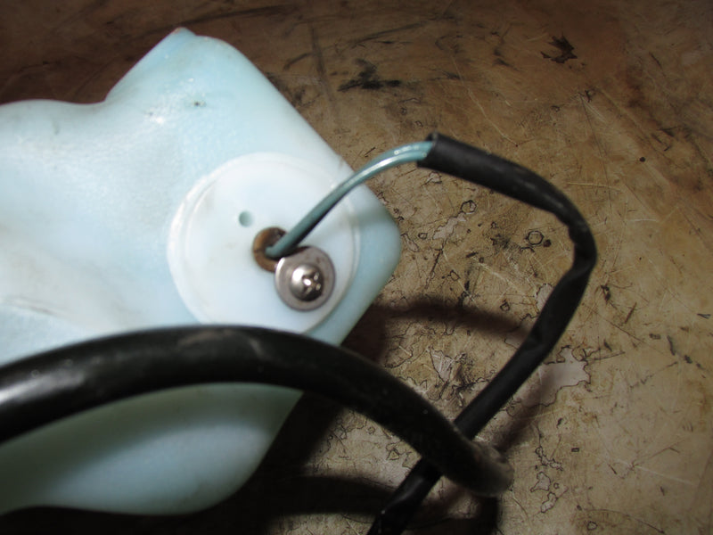 Mercury 90hp 2 Stroke Outboard Oil Tank and Sensor (8M0219216)