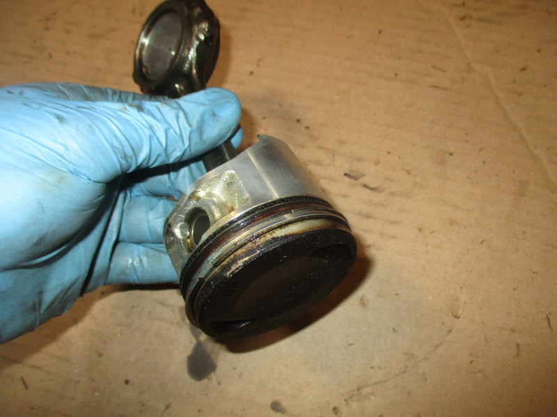 Mercury 50hp 4 stroke outboard piston and rod (825011A1)