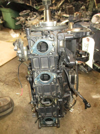Load image into Gallery viewer, Nissan 140hp 2 stroke outboard crankcase powerhead
