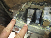 Load image into Gallery viewer, Nissan 140hp 2 stroke outboard crankcase powerhead
