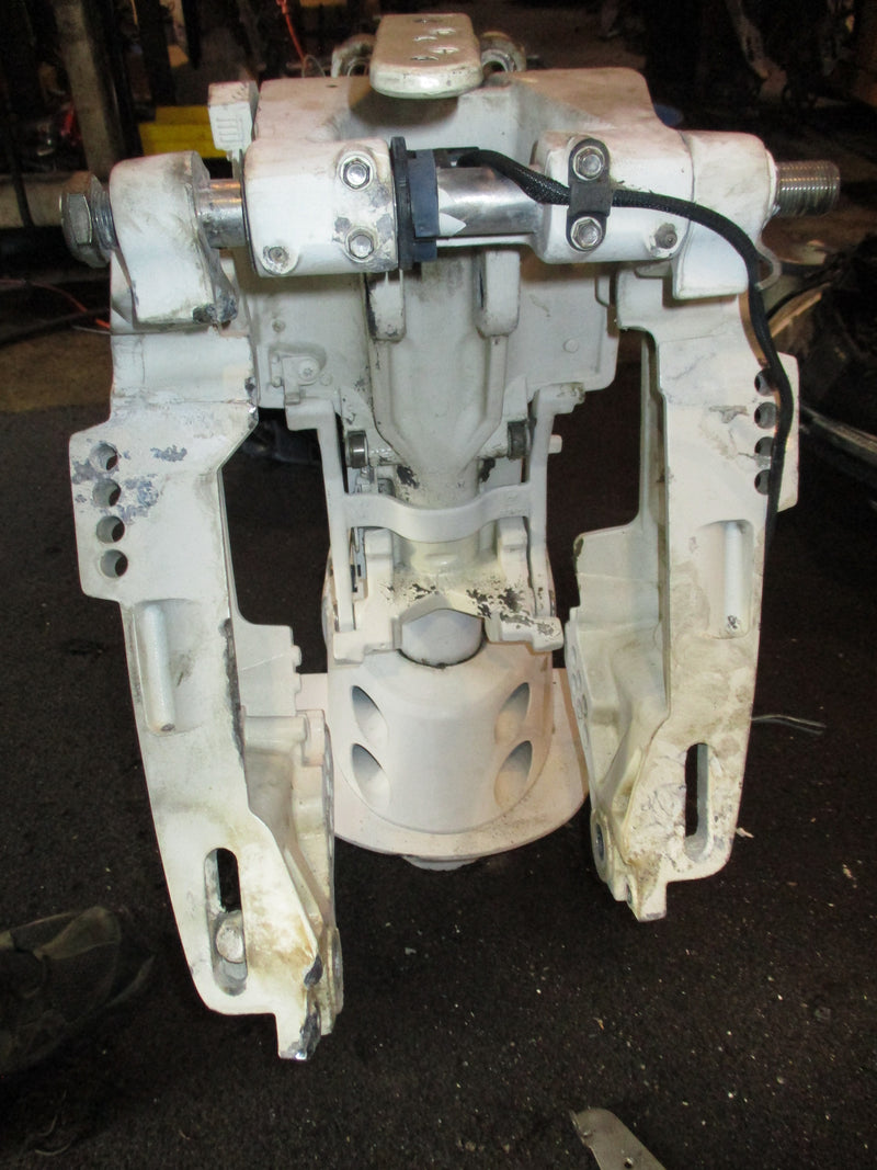 Johnson 115hp 2 stroke outboard 25" midsection