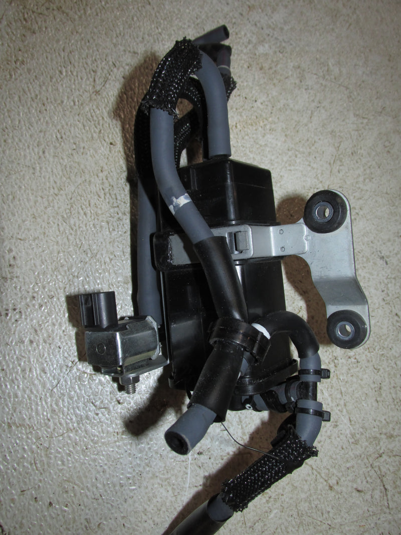 Yamaha 115hp 4 Stroke Outboard Air Canister (6P2-24170-00-00)