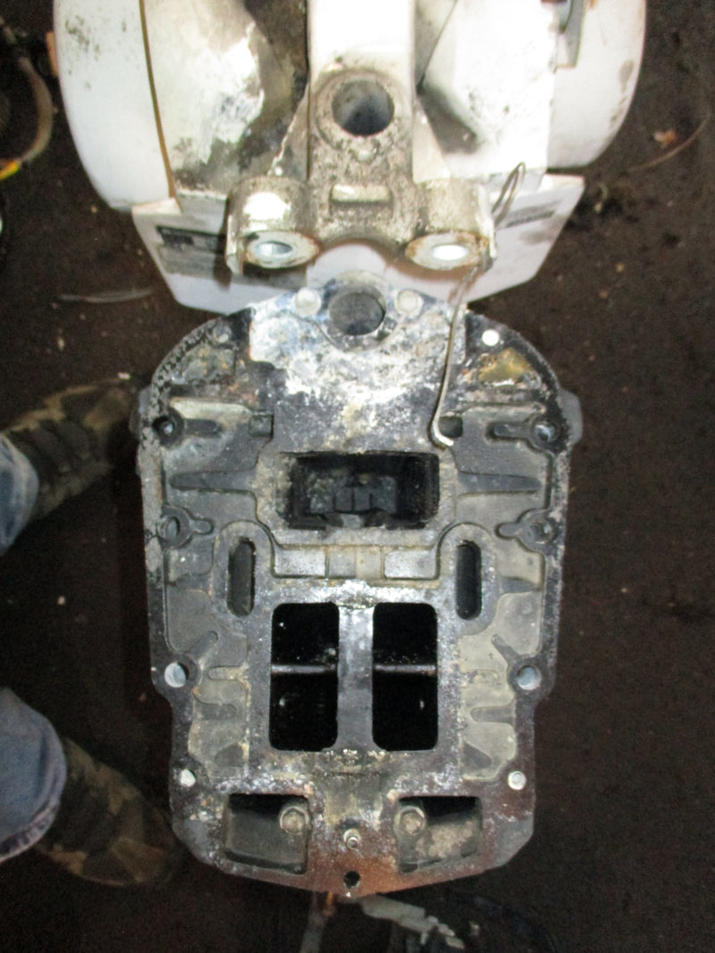 Johnson 115hp 2 stroke outboard 25" midsection
