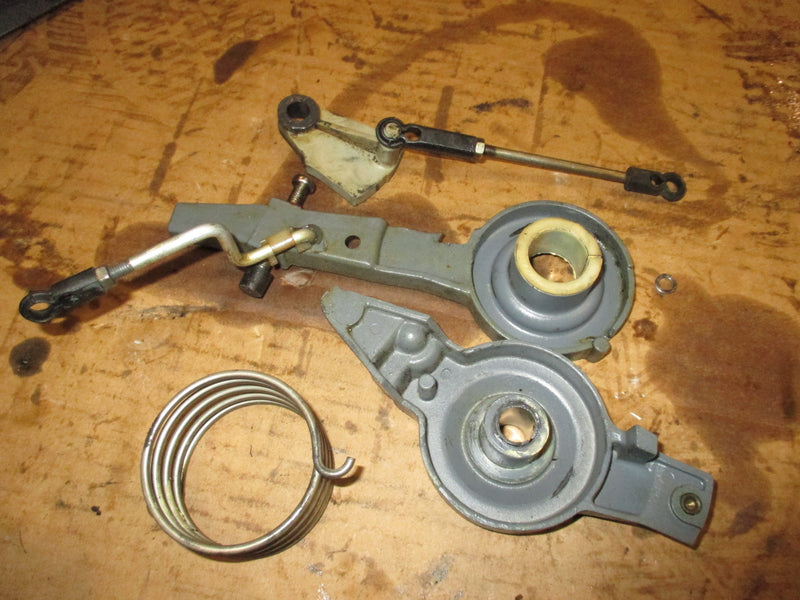 Yamaha 90hp 2 stroke outboard throttle arm (688-41632-01-94)