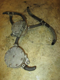 Load image into Gallery viewer, Suzuki DT150 150hp 2 stroke outboard Mechanical Fuel Pump Set (15200-87D10)
