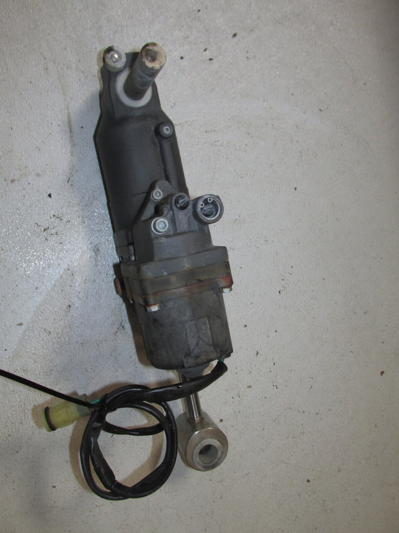 Suzuki DF115 115hp Outboard Tilt Trim Unit (48400-90J00)