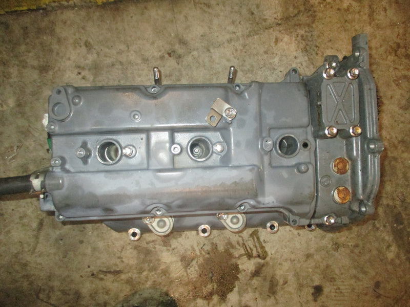 Suzuki DF200 200hp 4 stroke outboard port cylinder head