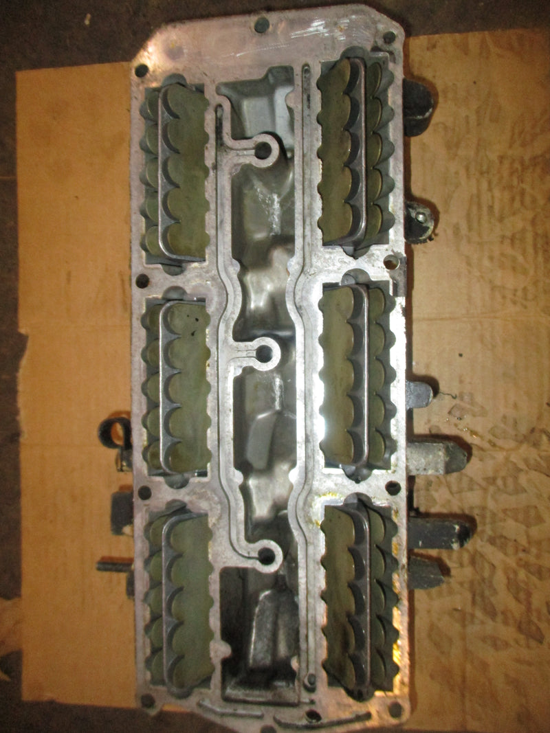 Mercury 200hp 2 stroke outboard intake manifold with reeds (70427)