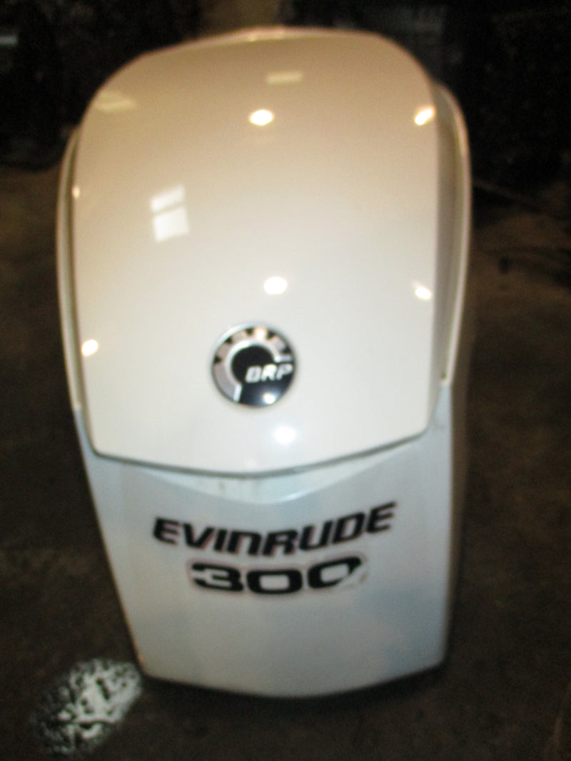 Evinrude ETEC 300hp 2 stroke outboard top cowling