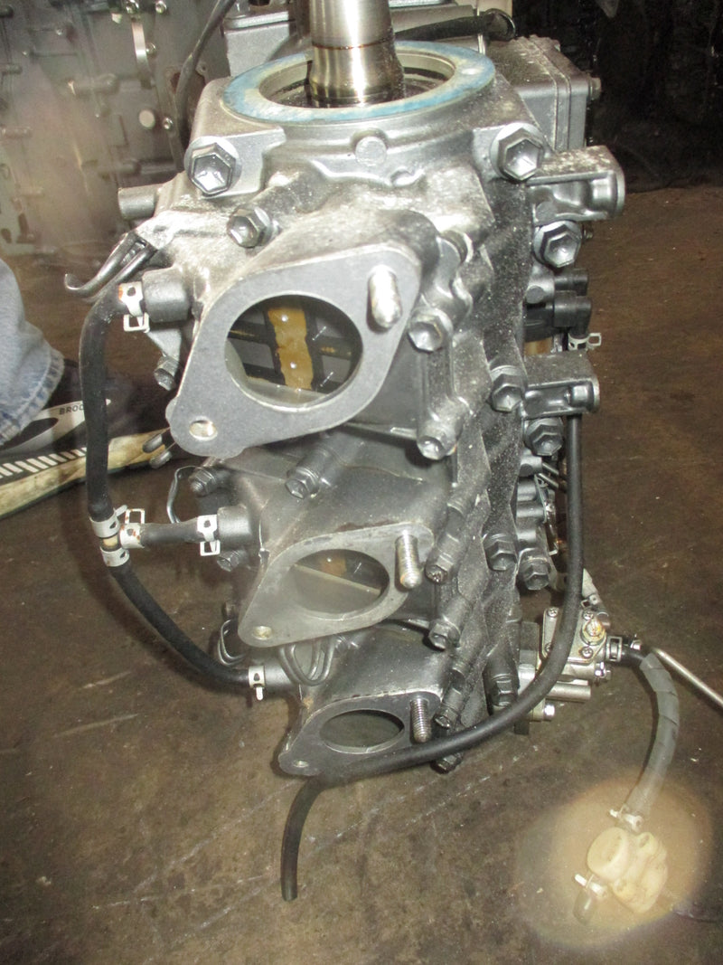 Suzuki DT 65hp 2 stroke outboard crankcase powerhead