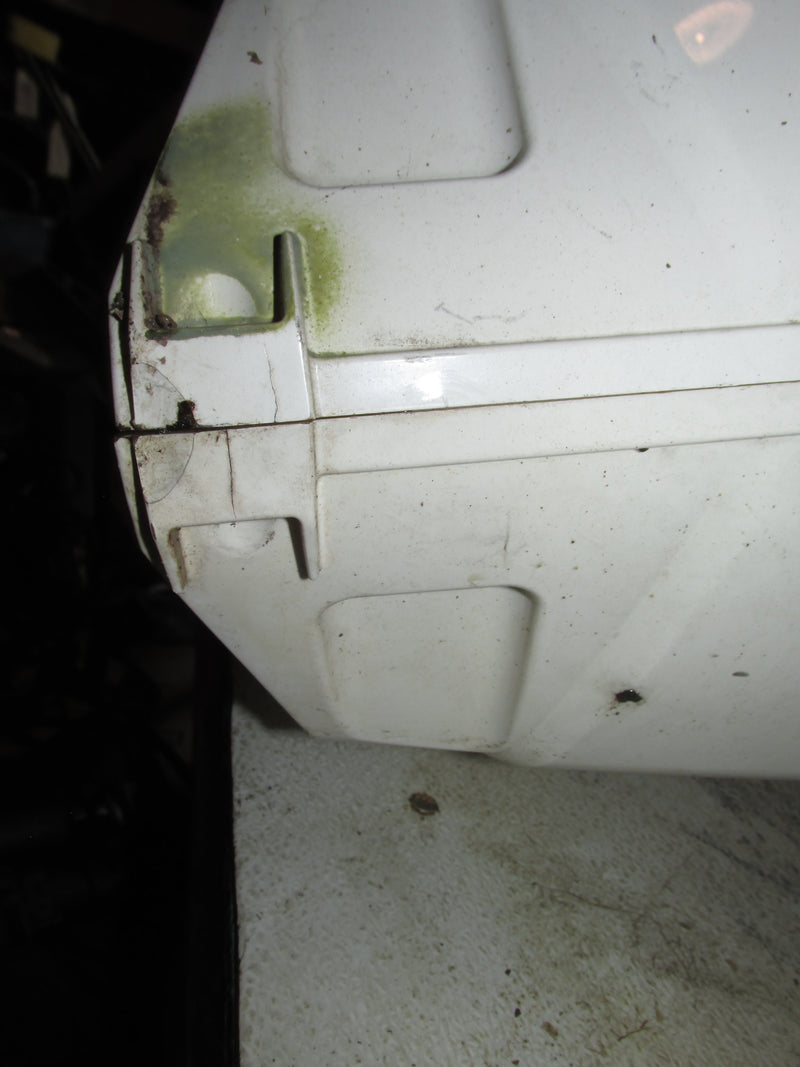Evinrude Etec 115hp 2 Stroke Outboard Side Cover Set (5005836/5005837)