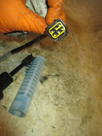 Load image into Gallery viewer, Yamaha 200hp OX66 2 stroke outboard Oil Tank Sensor (67H-85730-00-00)
