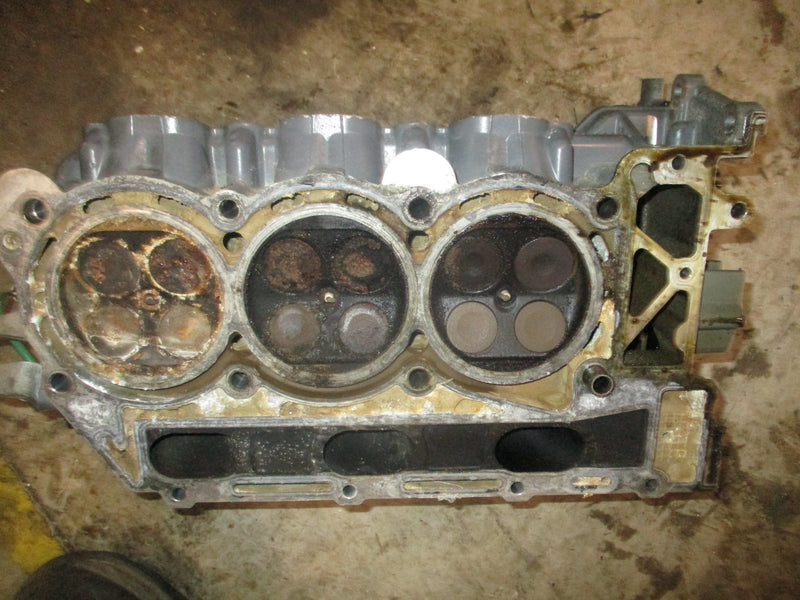 Suzuki DF200 200hp 4 stroke outboard starboard cylinder head