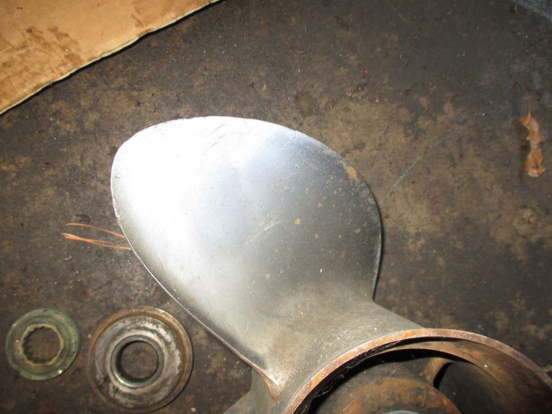 Evinrude Ocean Pro 150hp 2 stroke outboard stainless steel prop 14 1/2 x 19