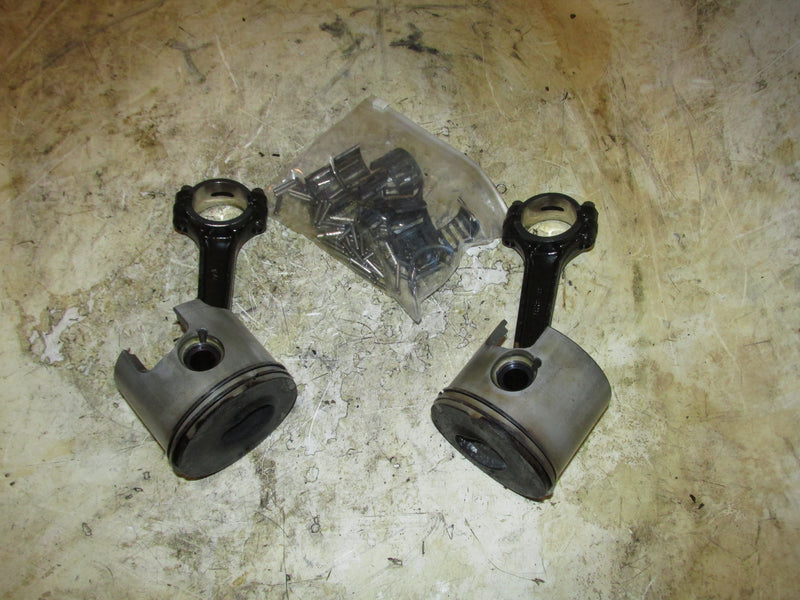 Mercury 225hp 3.0L Optimax 2 Stroke Outboard Starboard Piston / Rod Set of 2