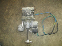 Load image into Gallery viewer, Yamaha 250hp VMAX SHO 4 stroke outboard Tilt Trim unit 6CB-43800-01
