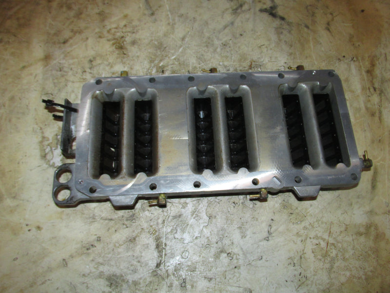 Mercury 225hp 3.0L Optimax 2 Stroke Outboard Intake Manifold / Reeds
