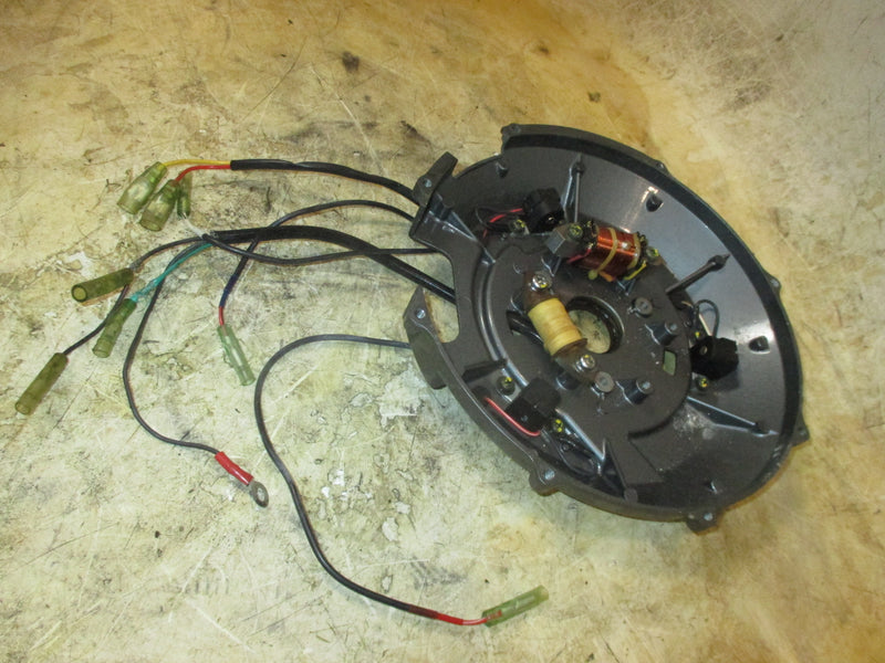 Suzuki DT 65hp 2 stroke outboard stator/timer base (32140-94710)