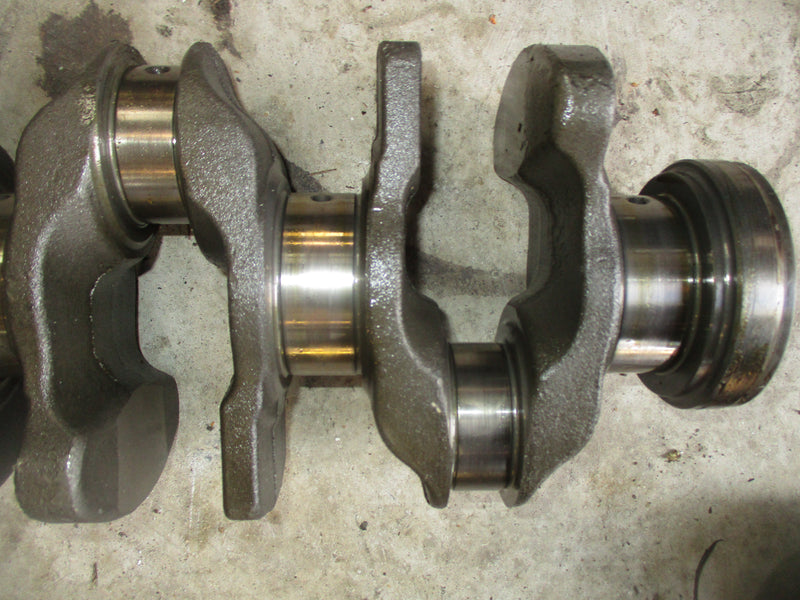 Suzuki DF150 outboard crankshaft (12221-96J10)