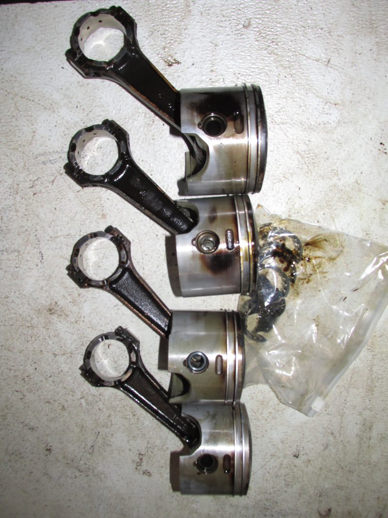 Evinrude Etec 115hp 2 Stroke Outboard Piston and Rod Set (5005443/5007510)