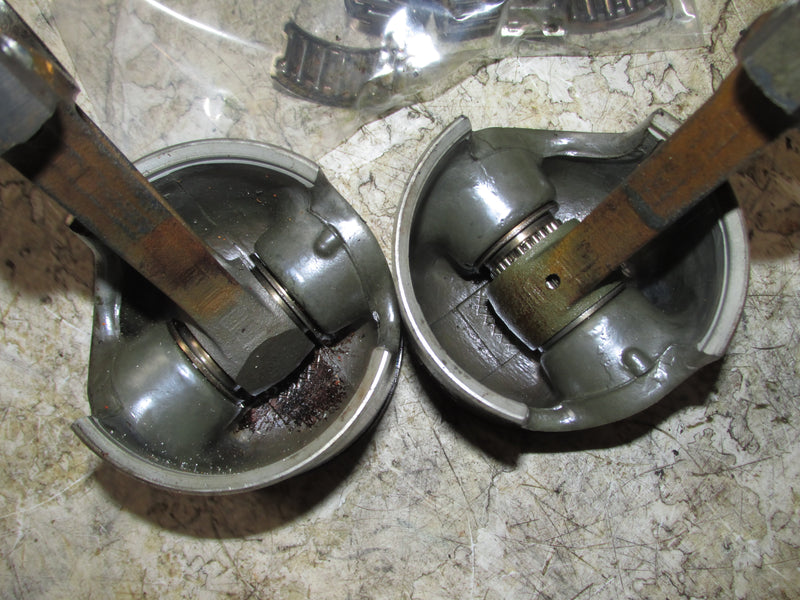 Johnson 70hp 2 Stroke Outboard Piston and Rod Set of 2 (435547)