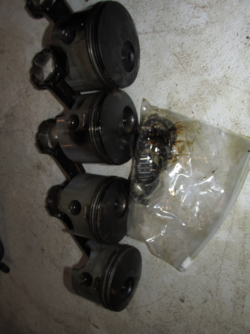 Evinrude Etec 115hp 2 Stroke Outboard Piston and Rod Set (5005443/5007510)