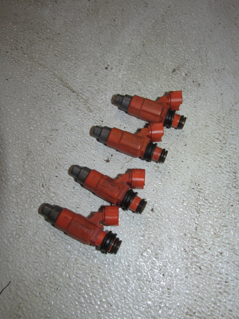 Suzuki DF115 115hp Outboard Fuel Injector Set (15710-65D00)