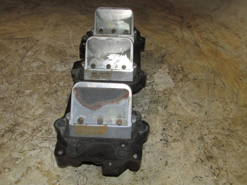 Johnson 70hp 2 Stroke Outboard Intake Manifold and Reeds (339971)