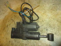 Load image into Gallery viewer, Nissan 40hp 2 stroke outboard Tilt Trim Unit
