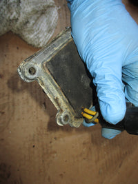 Load image into Gallery viewer, Evinrude Ocean Pro 150hp 2 stroke outboard rectifier regulator (586048)
