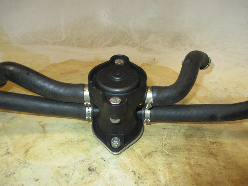 Evinrude Ficht 225hp 2 stroke outboard blow off valve (5001495)