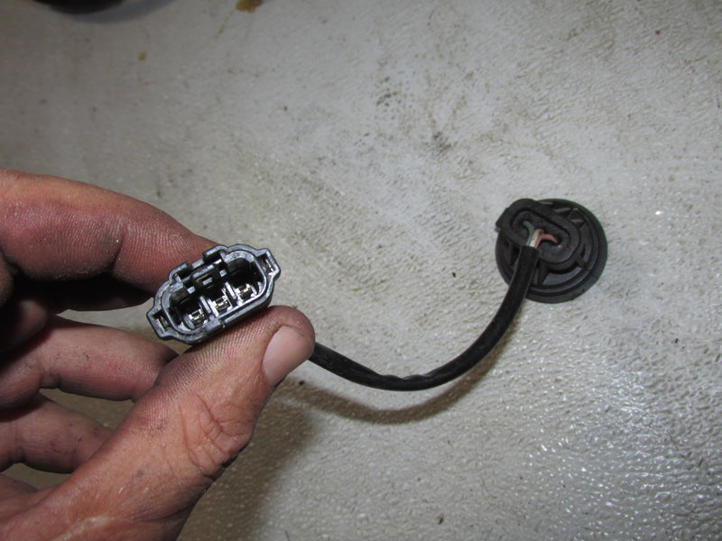 Suzuki DF115 115hp Outboard Tilt Trim Switch (37850-99E04)