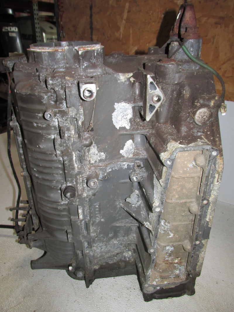 Suzuki DF140 140hp Outboard Crankcase Block