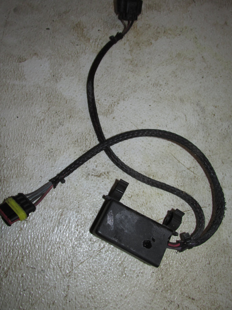 Evinrude Etec 115hp 2 Stroke Outboard Exhaust Actuator Relay (586904)