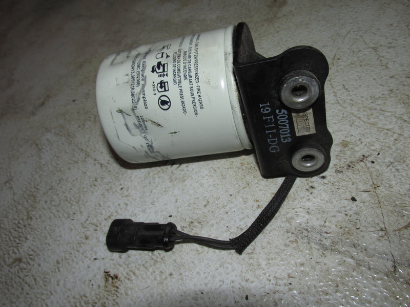 Evinrude Etec 115hp 2 Stroke Outboard Fuel Water Separator and Sensor (5007013)